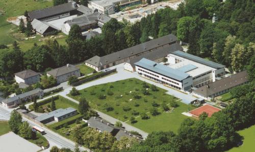 klessheim.jpg (36684 Byte)